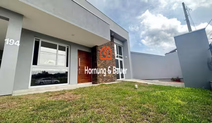 Excelente casa plana no bairro Lira em  Estância Velha