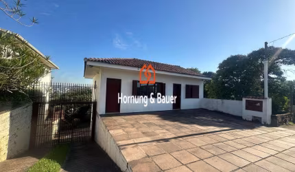 Excelente casa comercial no Bairro Ouro Branco em Novo Hamburgo.