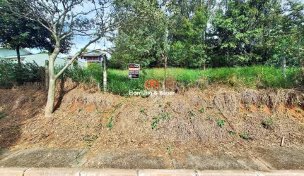Amplo terreno à venda no Bairro Rincão em Novo Hamburgo.