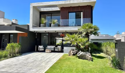 Casa Felicitá à venda no Condomínio Sunset em Xangri-Lá no bairro Remanso