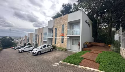 Casa em condomínio no bairro Rondônia em Novo Hamburgo