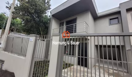Lindo sobrado / casa à venda no bairro Boa Vista em Novo Hamburgo!