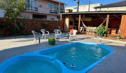 Casa bem localizada em ingleses