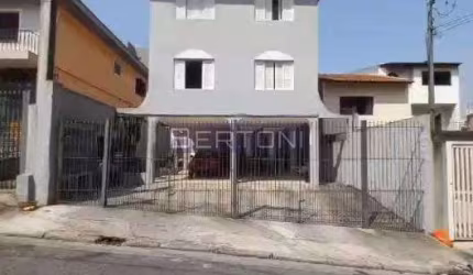 Vende-se Apartamento Térreo de 94 m2 com 03 Dormitórios, 03 Banheiros, Quintal, 01 Vaga de Garagem em Vila Florida  Taboão São Bernardo do Campo