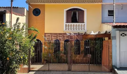 Vende-se Sobrado localizado no Bairro Suisso Taboão São Bernardo do Campo