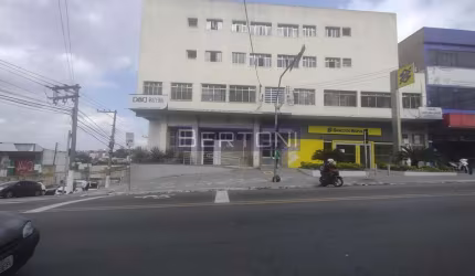 Aluga-se Salão Comercial em Taboão São Bernardo do Campo