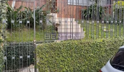 Casa em Terreno de 250 m2 com 2 Dormitórios, 2 Vagas em Taboão Vila Santa Luzia São Bernardo do Campo