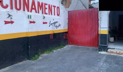 Galpão/Casa Comercial