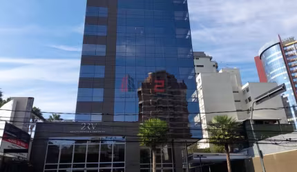 Prédio comercial monousuário para locação ou venda em Pinheiros.