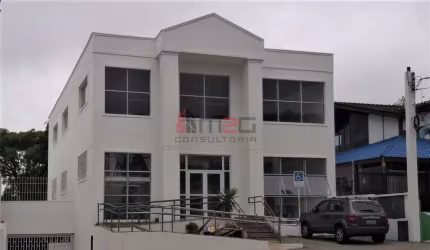 Imóvel comercial para locação na Chácara Flora.