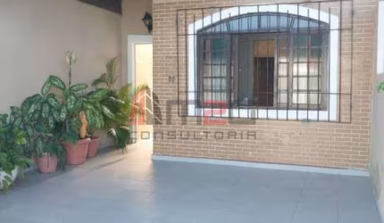 Casa a venda no Solemar - Praia Grande/SP
