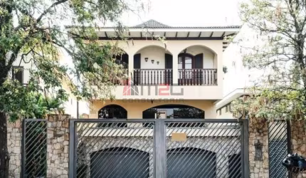 Sobrado de 4 suítes com 5 vagas para venda no Alto da Lapa