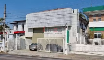 imóvel comercial para locação ou venda no centro comercial da Lapa.