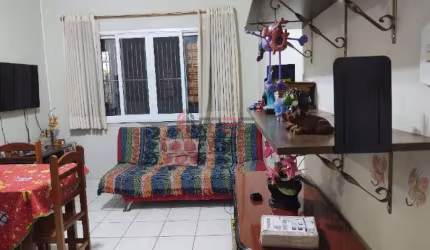 Vende-se apartamento em Pinheiros, 1 dormitório.