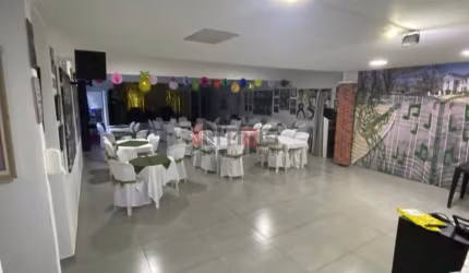 Casa assobradada à venda em Pirituba