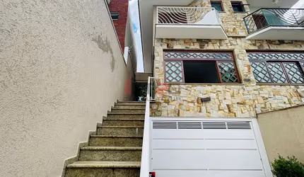 Sobrado à Venda na Melhor Rua do Parque São Domingos