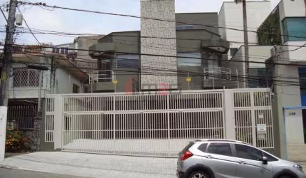 Prédio comercial para locação na melhor localização do Alto da Lapa.