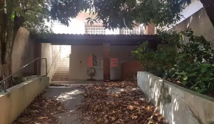 Casa Residencial e Comercial