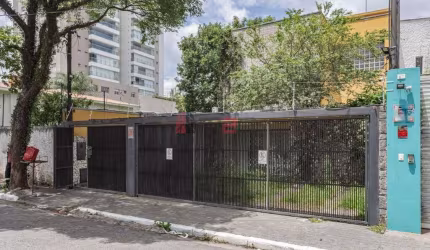 Lindo Sobrado à Venda e Locação no Brooklin