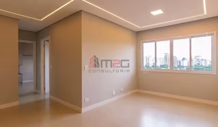 Apartamento Totalmente Reformado, à venda no Campo Belo, SP