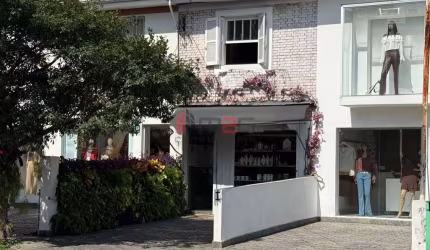 Oportunidade Venda de ponto comercial e instalações Floricultura no Morumbi !!!!