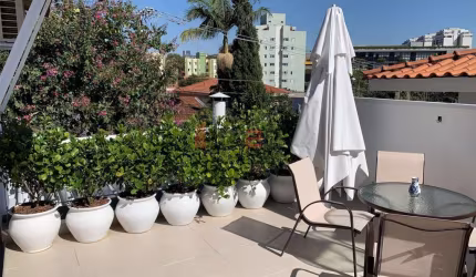 Sobrado mobiliado de 300m²AC com 3 Sts, 2 Vgs e Coz. Gourmet para Locação Res./Com. na V. Madalena