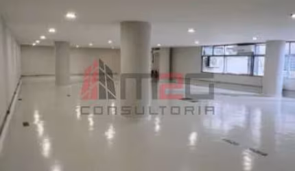 Conjunto Comercial Reformado no centro de São Paulo