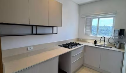 Apartamento semimobiliado no Centro - Balneário Camboriú/SC
