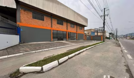Galpão 1700 m²no bairro Cordeiros - Itajaí/SC