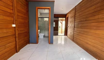 CASA DE 1 DORMITÓRIO NO BAIRRO ESPINHEIROS