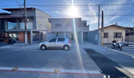 Casa com 2 dormitórios no bairro Cordeiros - Itajaí/SC
