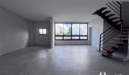 Apartamento duplex com 193m² Centro - Itajaí/SC