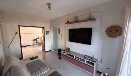 Casa com 3 dormitórios para alugar, 115 m² por R$ 3.800,00/mês - Centro - Navegantes/SC