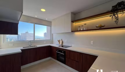 Apartamento semimobiliado com 3 dormitórios no  Centro - Itajaí/SC