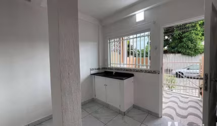 Kitnet Para Locação no Bairro Cordeiros