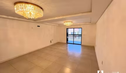 Apartamento com 3 dormitórios para alugar, 137 m² por R$ 4.378,32/mês - Gravatá - Navegantes/SC