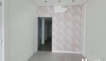 SALA COMERCIAL NO CENTRO  DA CIDADE