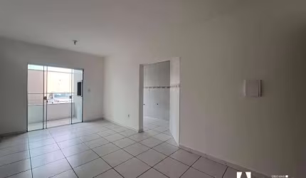 Apartamento com 2 dormitórios no bairro Cordeiros - Itajaí/SC