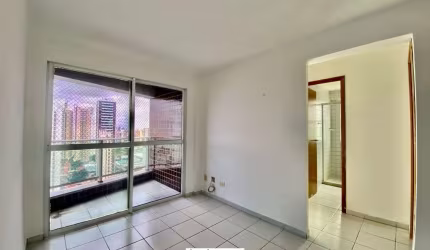Apartamento à venda no Hanna Safieh Tirol - Natal/RN. Dois quartos 1 suíte, alto