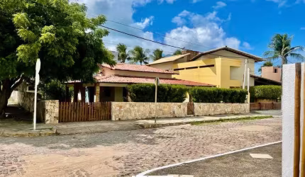 Excelente Casa em Pirangi do Norte. Próximo á praia, 6 quartos 3 suítes, 6 vagas