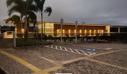 Terreno em condomínio YBY Natureza com 390m2 lazer completo, seguro, para venda