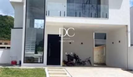 Casa em condomínio fechado com 4 quartos à venda na Estrada Dos Cajueiros, Itaipuaçú, Maricá, 185 m2 por R$ 960.000