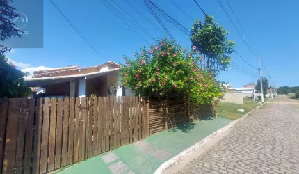 Casa em condomínio fechado com 4 quartos à venda na Estrada Oscar Vieira da Costa Júnior, Cajueiros (Itaipuaçu), Maricá por R$ 600.000