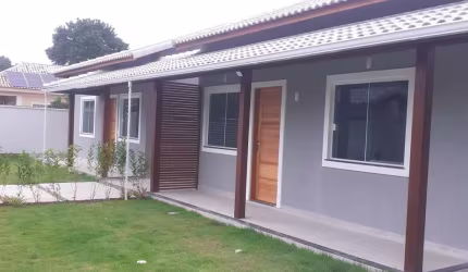 Casa com 2 quartos à venda na Rua São Jorge, Barroco (Itaipuaçu), Maricá por R$ 405.000