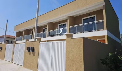 Casa com 2 quartos à venda na Rua Caciporé, São José do Imbassaí, Maricá por R$ 330.000
