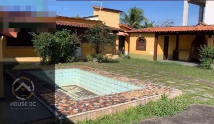 Casa com 2 quartos à venda na Avenida Reginaldo Zeidan, Guaratiba (Ponta Negra), Maricá por R$ 380.000