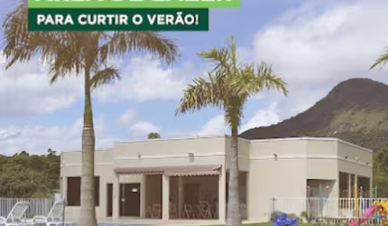 Casa em condomínio fechado com 3 quartos à venda na Rodovia Vereador Oldemar Guedes Figueiredo, KM11, Ubatiba, Maricá por R$ 585.000