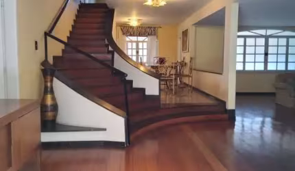 Casa com 7 quartos para alugar na Estrada Caetano Monteiro, 2835, Badu, Niterói, 320 m2 por R$ 6.000