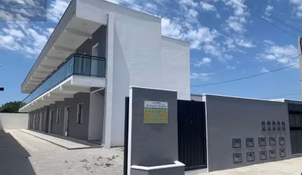 Apartamento com 2 quartos à venda na Avenida Jardel Filho, Jardim Atlântico Leste (Itaipuaçu), Maricá, 52 m2 por R$ 260.000