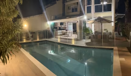 Casa em condomínio fechado com 4 quartos à venda na Rua Jornalista Ary Guanabara, 60, Serra Grande, Niterói por R$ 1.600.000